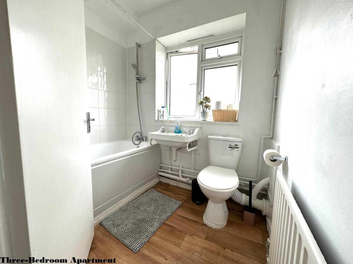 Apartamento Charming Flats With Fast Wifi On The Famous Abbey Road Londres Exterior foto