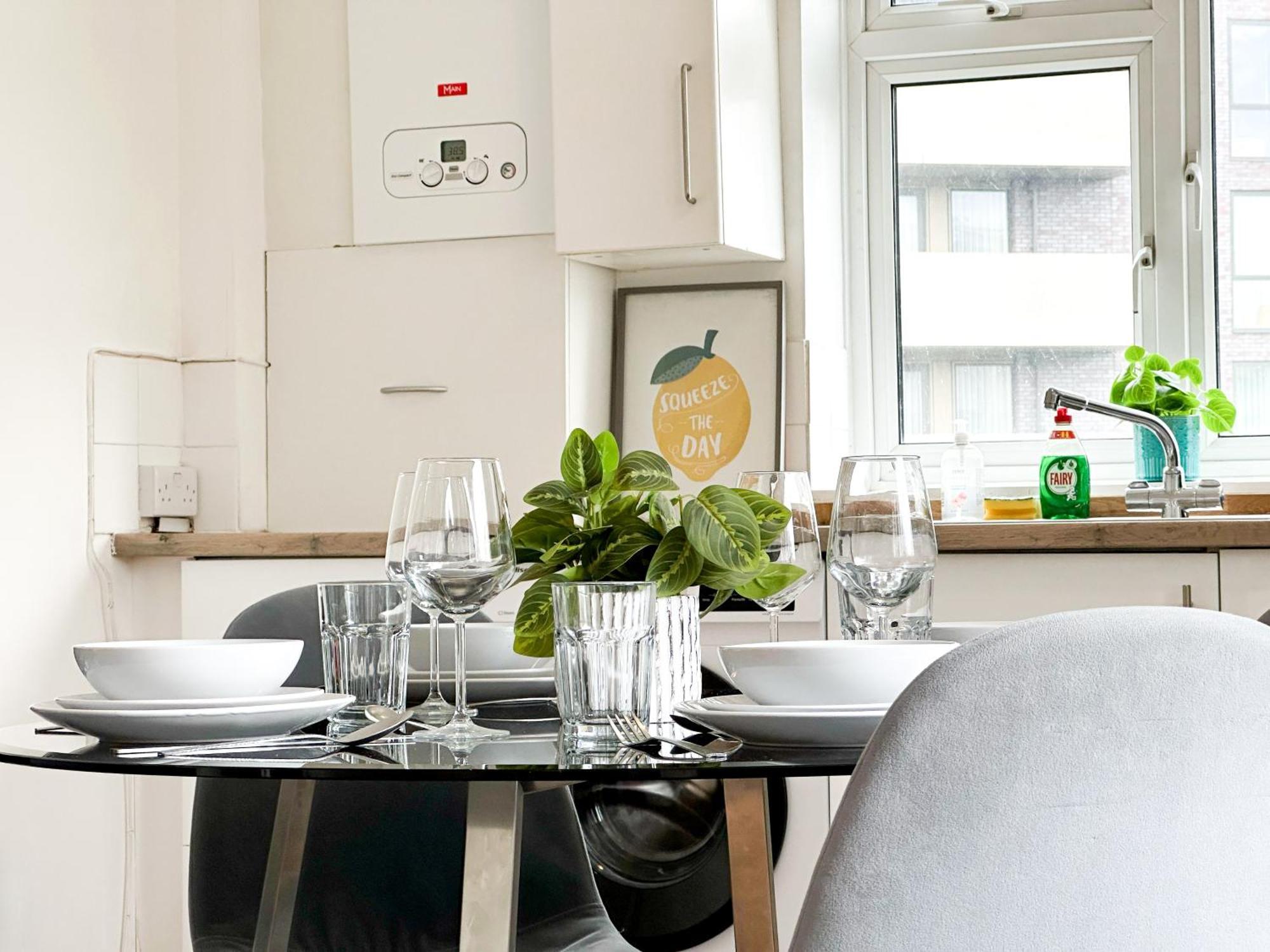 Apartamento Charming Flats With Fast Wifi On The Famous Abbey Road Londres Exterior foto